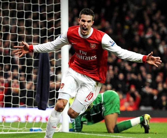 在冲顶的球 在冲顶的球